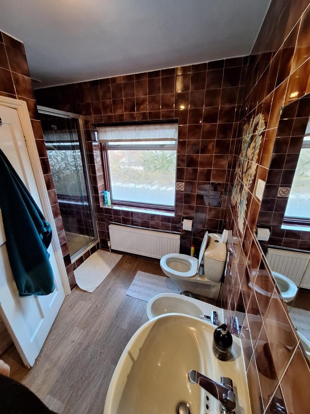 Harrow B & B Exteriör bild